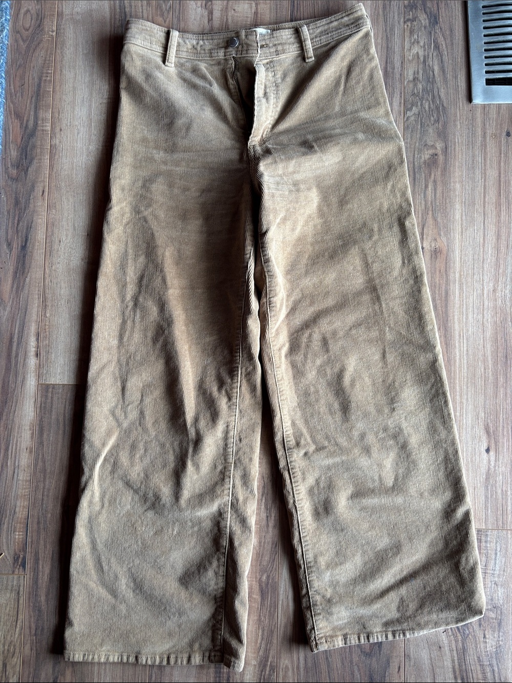 Universal Thread Wide-Leg Corduroy Pants in Tan